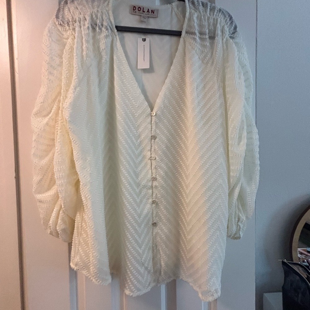 Dolan Women's Ivory Textured Blouse